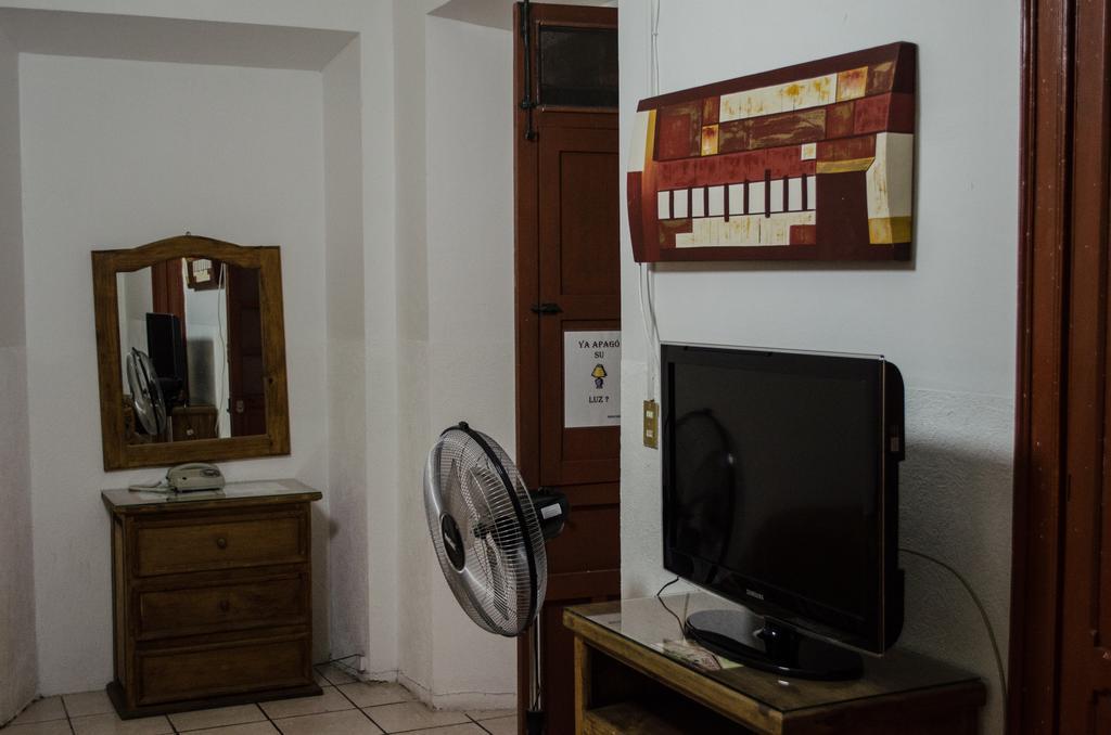 Hotel Posada San Pablo Γκουανταλαχάρα Εξωτερικό φωτογραφία