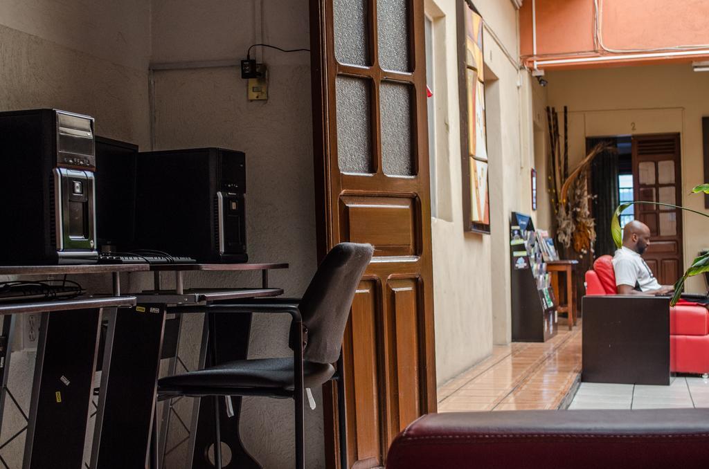 Hotel Posada San Pablo Γκουανταλαχάρα Εξωτερικό φωτογραφία
